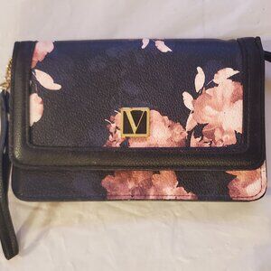 Victoria’s Secret Floral Print Wristlet Wallet